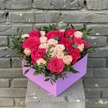Цветочная композиция из Розы в коробке #REPLACE_PRED# Слободе
