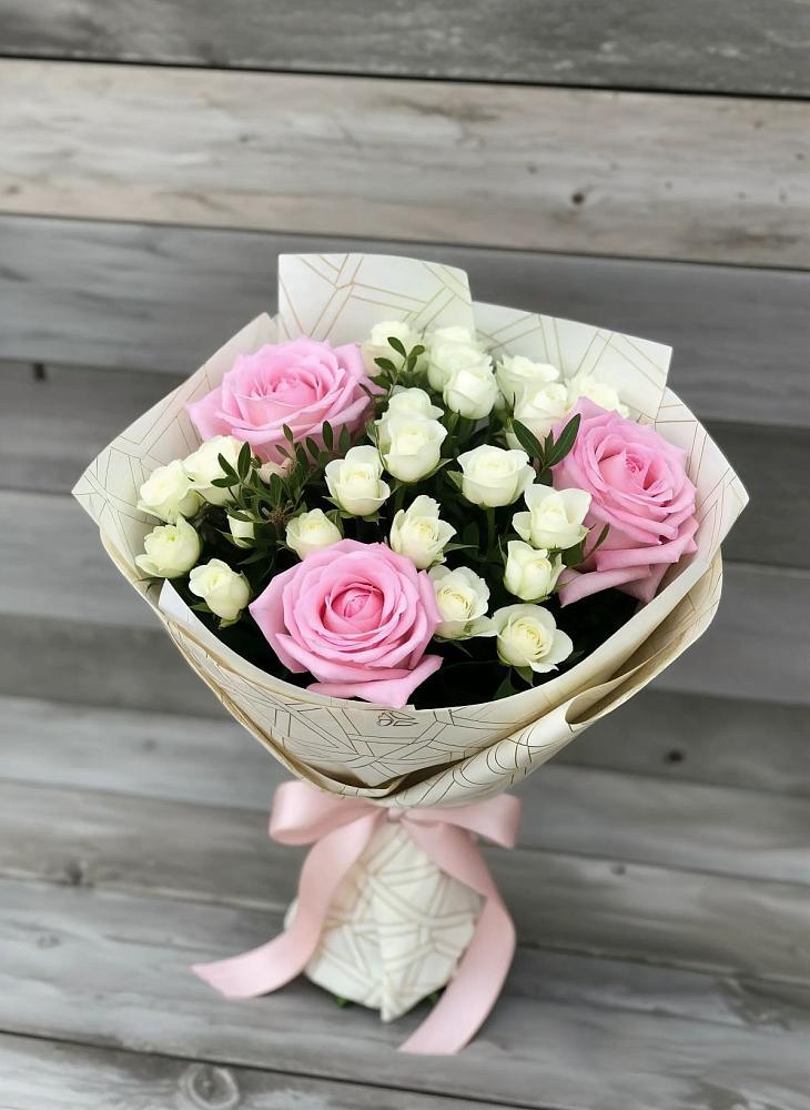 Букет цветов из: Розы в Слободе