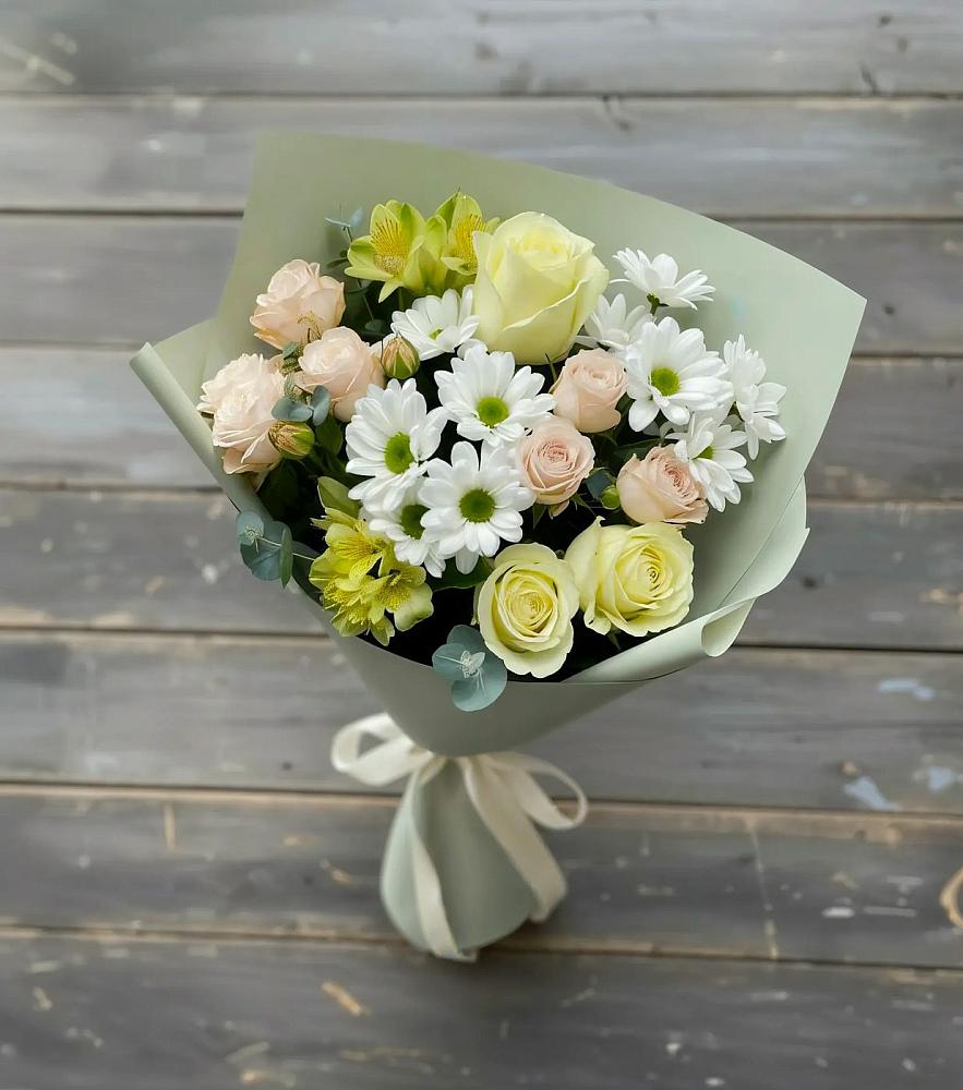 Букет цветов из: Альстромерии, Розы и Хризантемы в Слободе