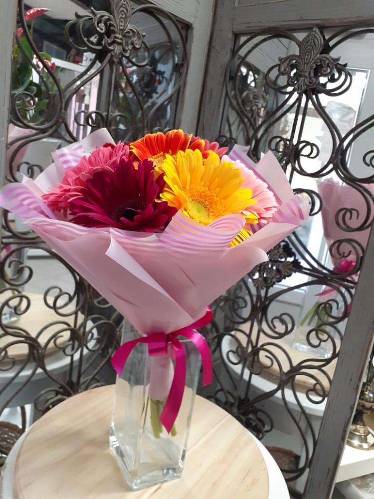 Букет цветов из: Герберы в Слободе