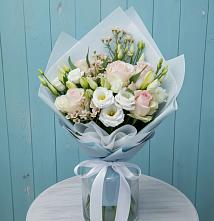 Букет цветов из:  Розы и Лизиантусы #REPLACE_PRED# Слободе